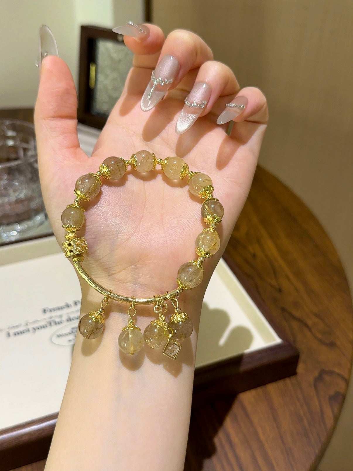 ▫️▪️ Blonde crystal bracelet
